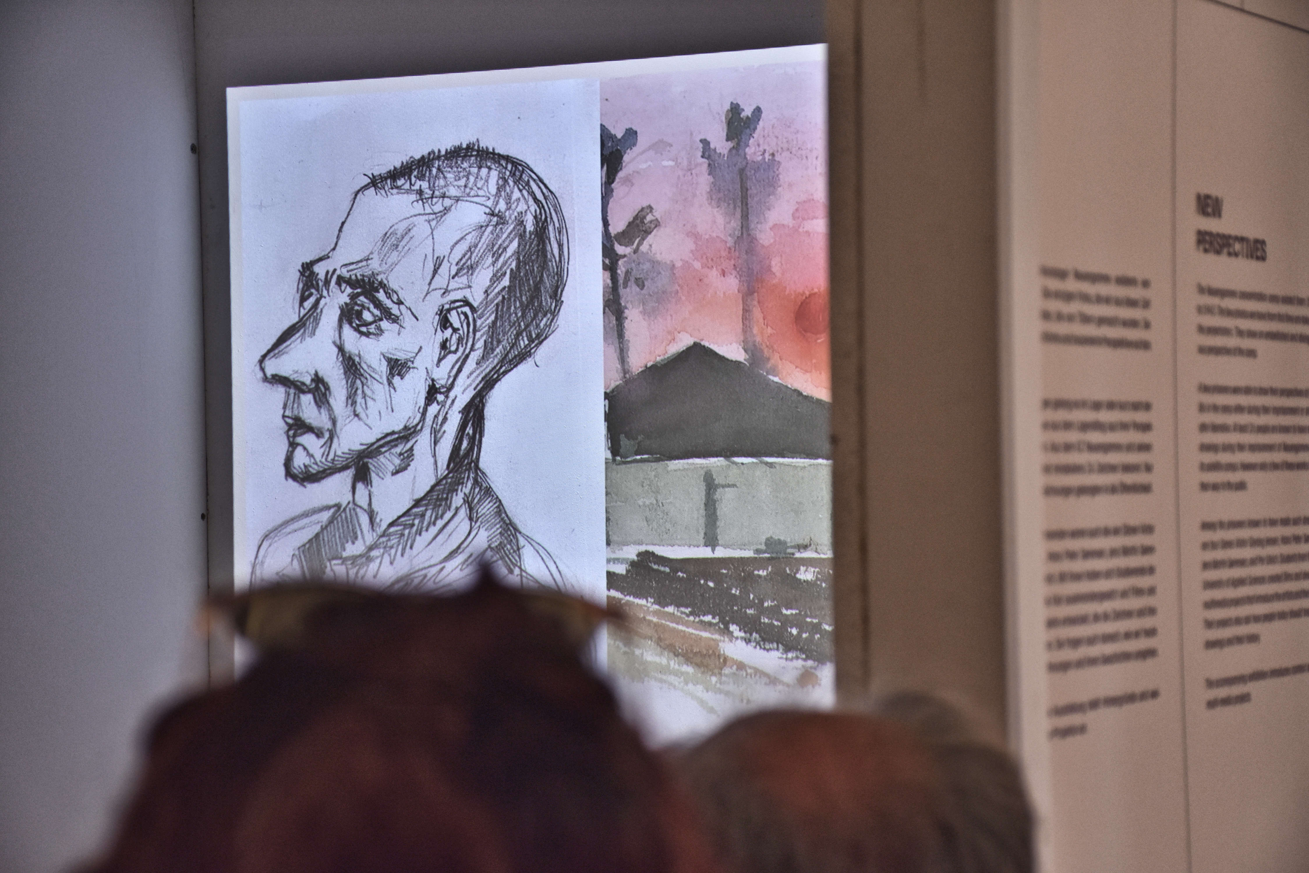 Ausstellung "Neu gesehen. Multimedia-Arbeiten über dänische Zeichner im KZ Neuengamme" in der KZ-Gedenkstätte Neuengamme