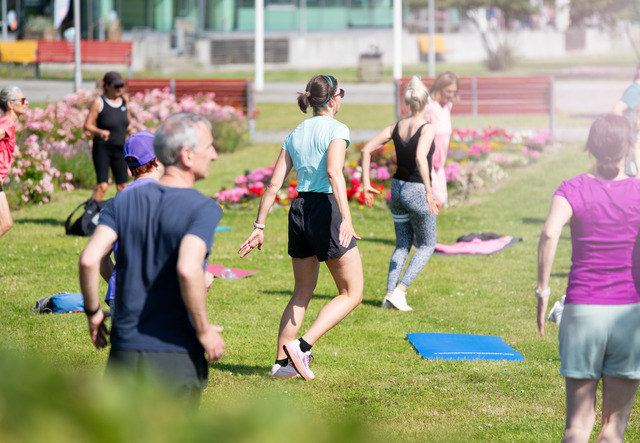 Sportanimation "Intervalltraining" - Fit mit Jasmin