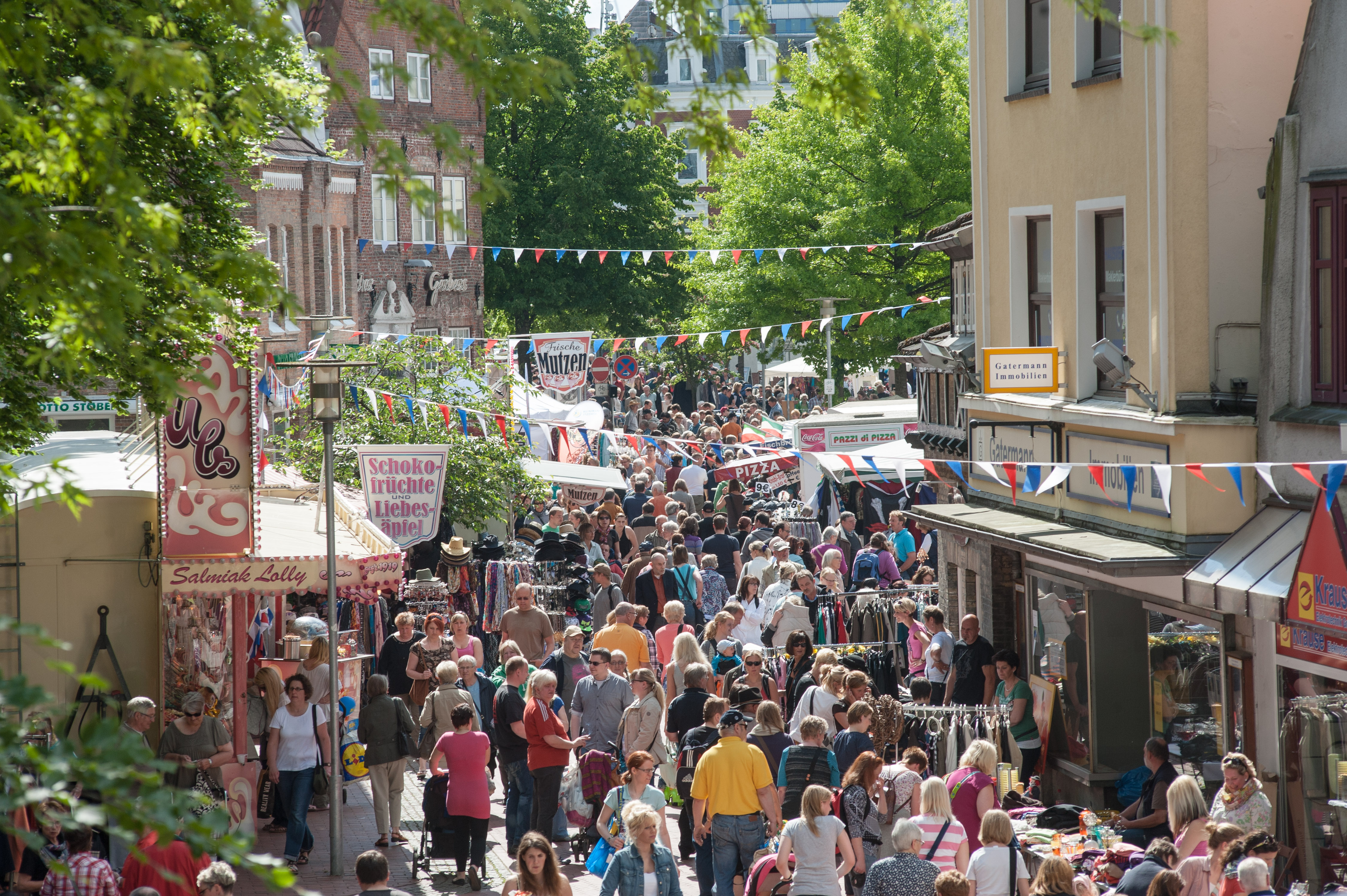 Flohmarkt Kirchenstraße