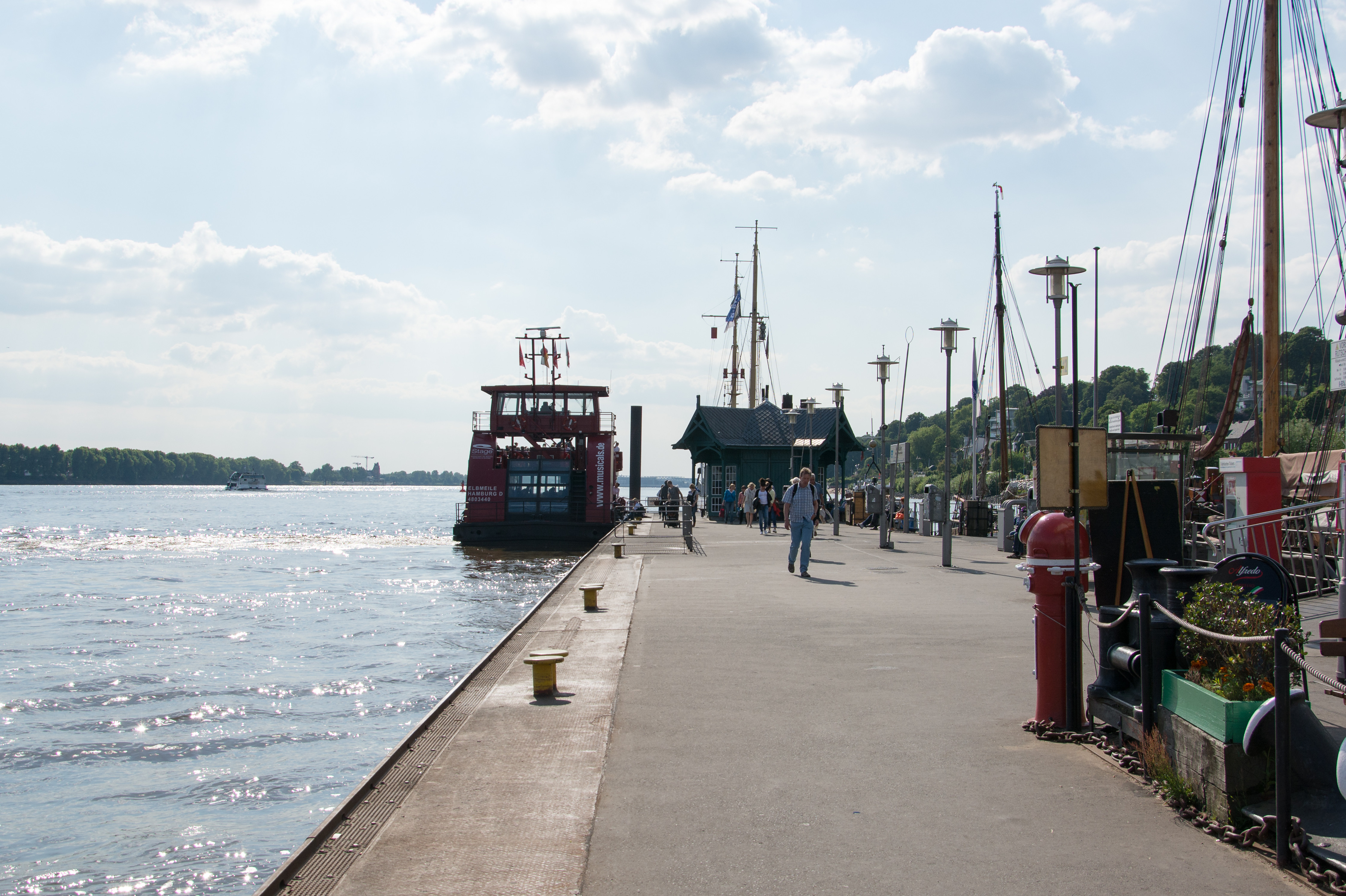 Investor Museum Harbor Oevelgönne