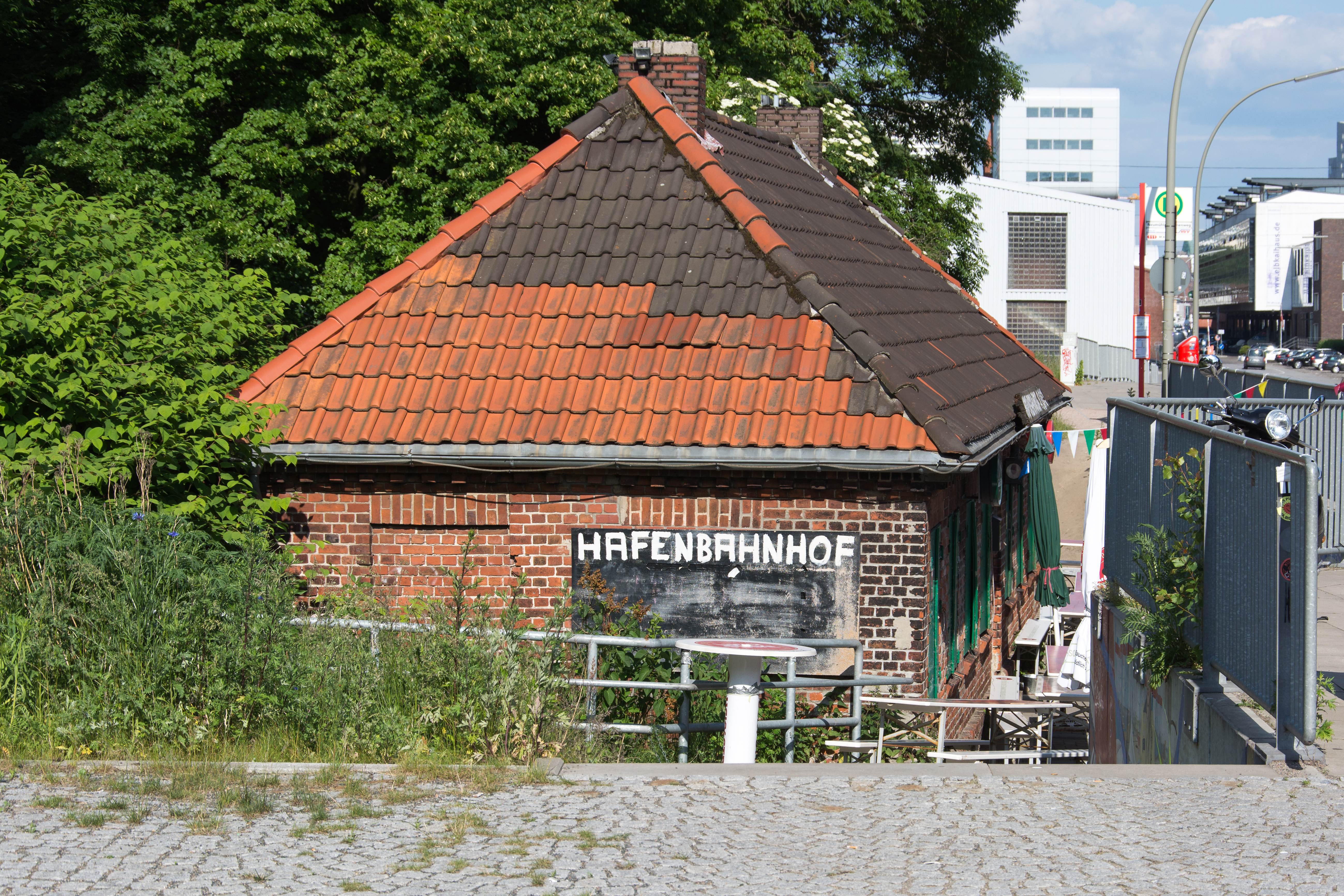Hafenbahnhof