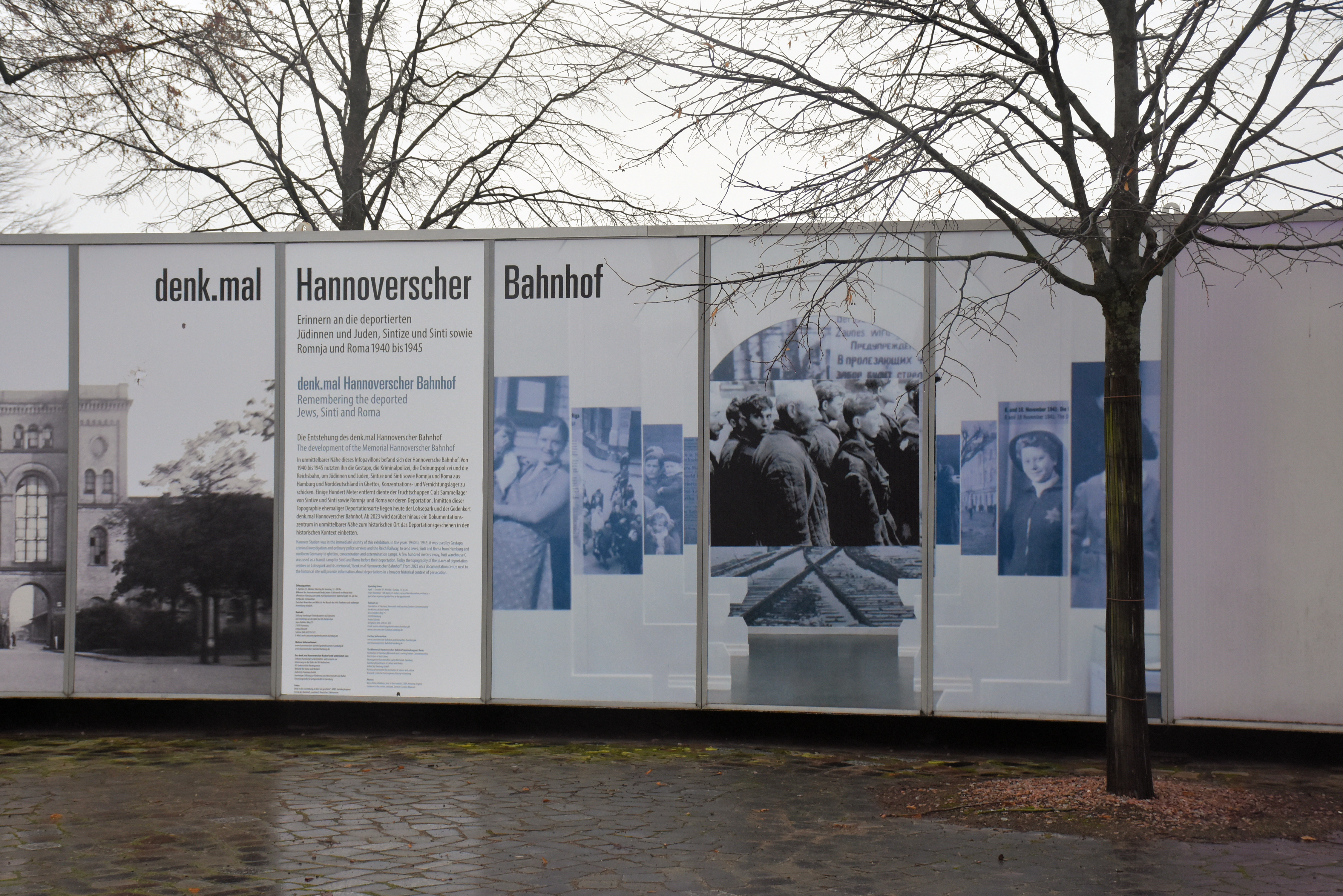 Info Pavilion denk.mal Hannover Train Station