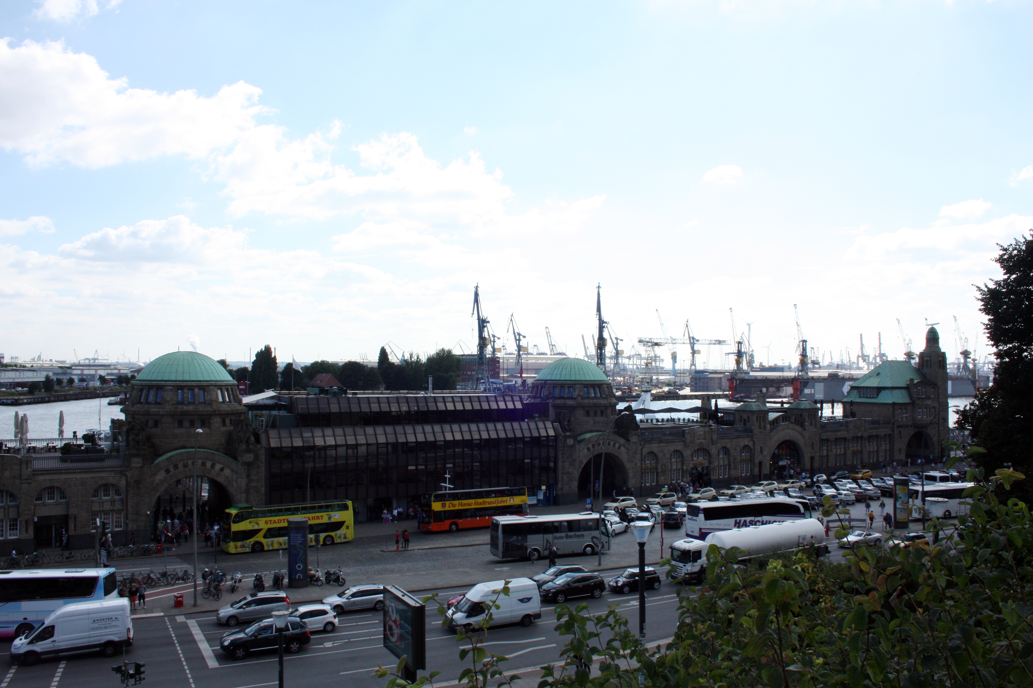 Anleger St. Pauli Landungsbrücken (Bro 6)