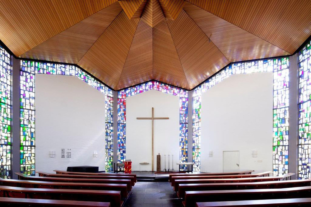 Simon-Petrus-Kirche - Ev.-Luth. Kirchengemeinde Poppenbüttel