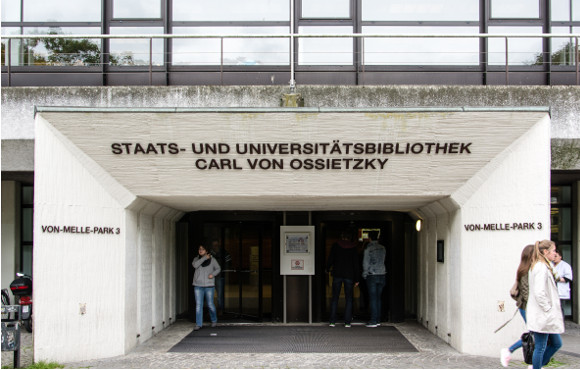 Meeting point: State and University Library
