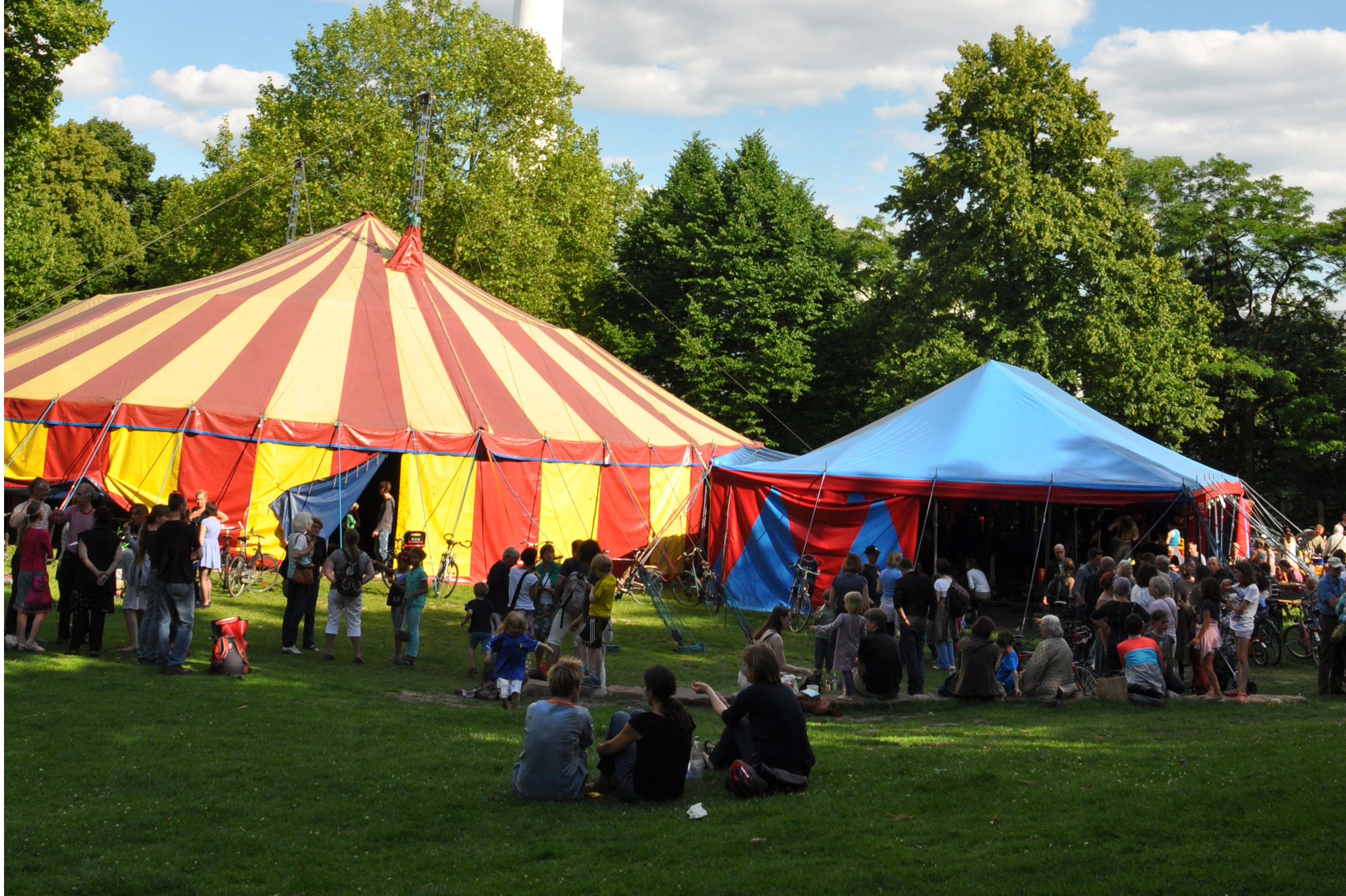 Shooting tent